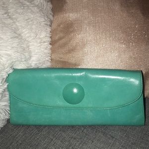 Hobo Clutch